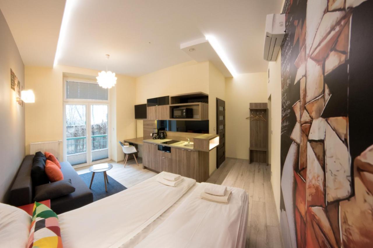 Yourplace Apartment *